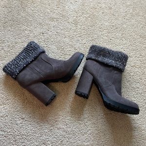 Circus Brown Suede Boots with Knitted Cuff  4" Heels LNC
